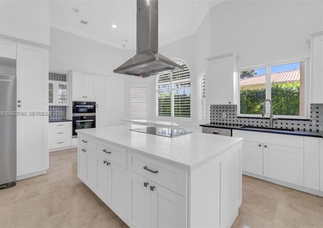 17910 SW 80th Avenue, Palmetto Bay, FL 33157