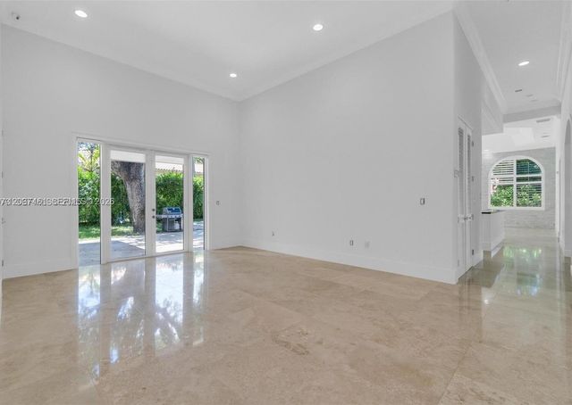 17910 SW 80th Avenue, Palmetto Bay, FL 33157