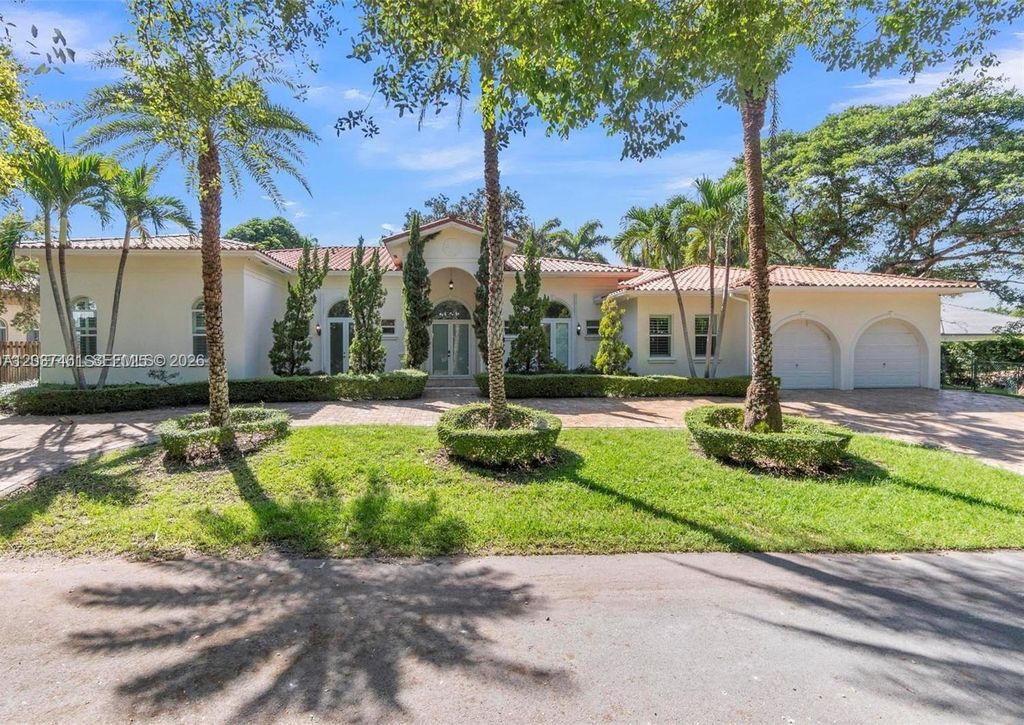 17910 SW 80th Avenue, Palmetto Bay, FL 33157