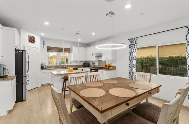 67505 Rio Naches Road, Cathedral City, CA 92234