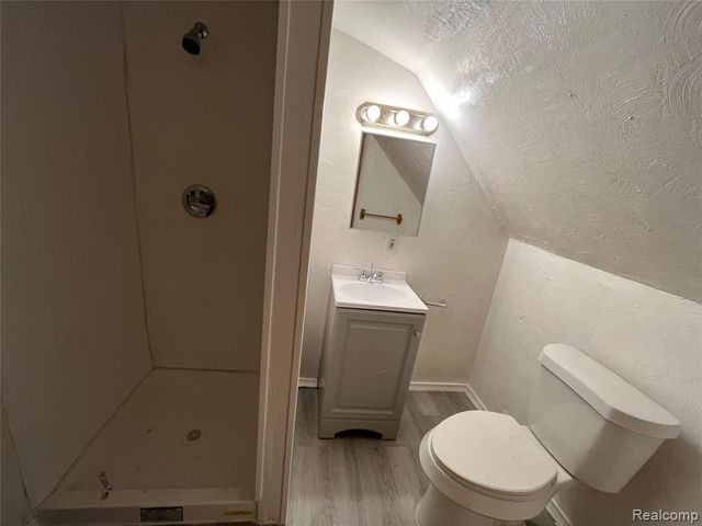 16605 Stansbury Street, Detroit, MI 48235
