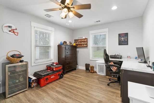 903 Barnes Mill Road, Richmond, KY 40475