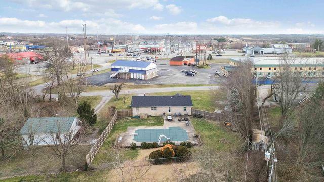 903 Barnes Mill Road, Richmond, KY 40475