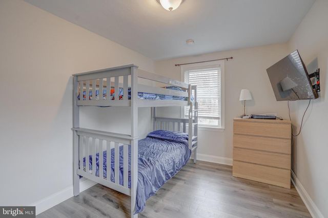 4814 BRIARCLIFT RD, Baltimore, MD 21229