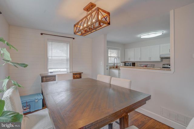 4814 BRIARCLIFT RD, Baltimore, MD 21229