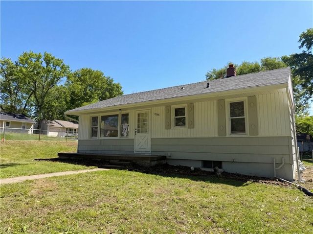 5333 N Euclid Avenue, Kansas City, MO 64118