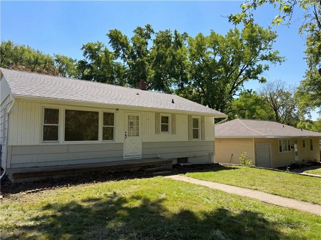 5333 N Euclid Avenue, Kansas City, MO 64118