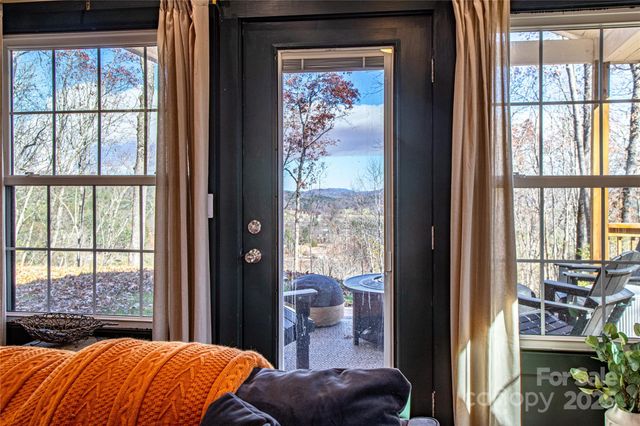 426, 428 Weaver Creek Road, Brevard, NC 28712