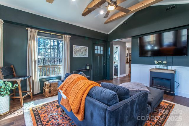 426, 428 Weaver Creek Road, Brevard, NC 28712