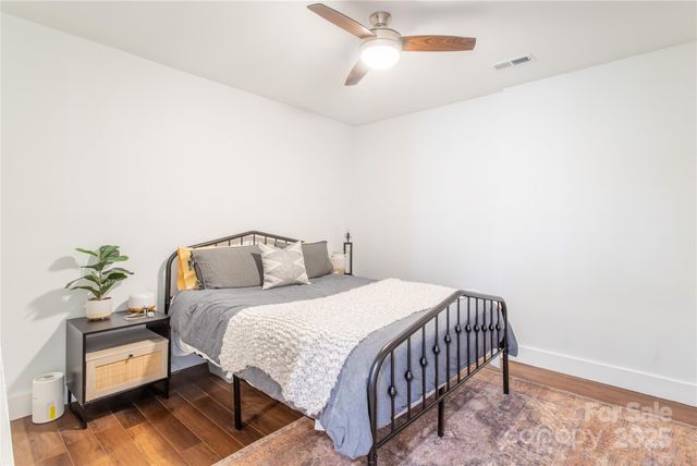 426, 428 Weaver Creek Road, Brevard, NC 28712