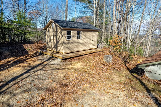 426, 428 Weaver Creek Road, Brevard, NC 28712