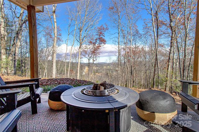 426, 428 Weaver Creek Road, Brevard, NC 28712