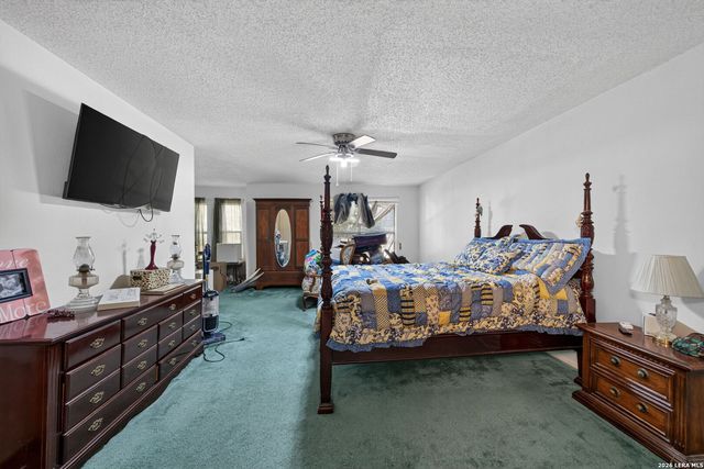 16826 Winding Oak Drive, San Antonio, TX 78247