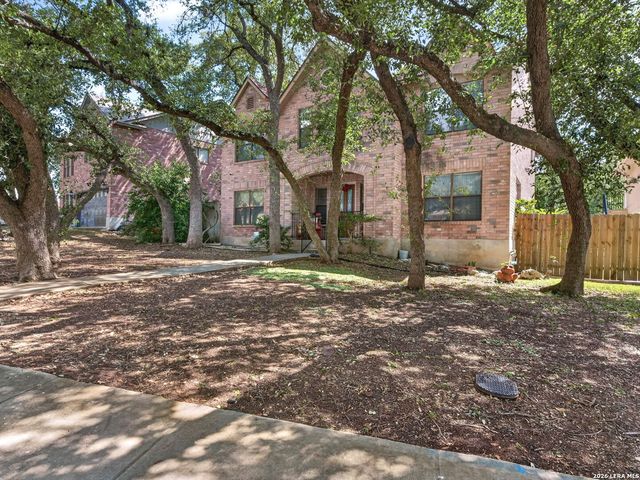 16826 Winding Oak Drive, San Antonio, TX 78247