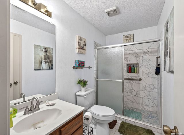 16826 Winding Oak Drive, San Antonio, TX 78247