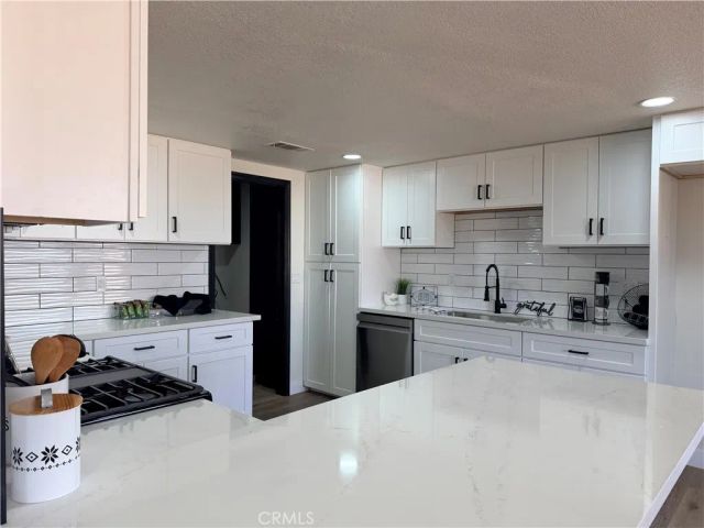 7605 Langdon Avenue, Hesperia, CA 92345