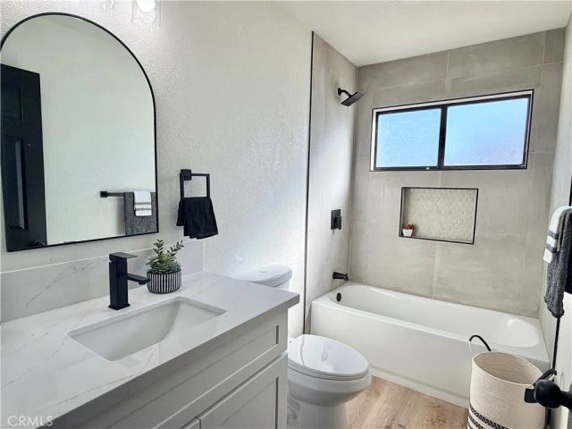 7605 Langdon Avenue, Hesperia, CA 92345