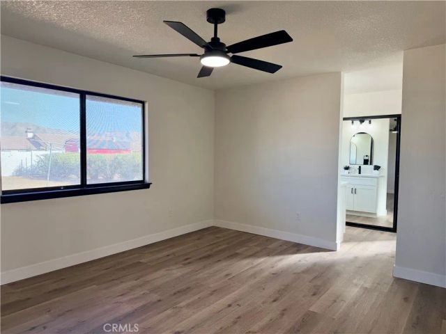 7605 Langdon Avenue, Hesperia, CA 92345