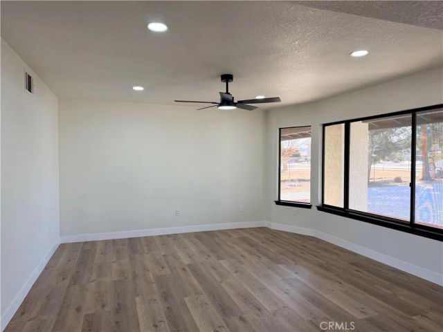 7605 Langdon Avenue, Hesperia, CA 92345