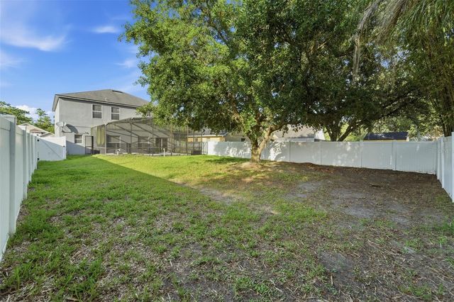 18124 SAXONY LANE, Orlando, FL 32820