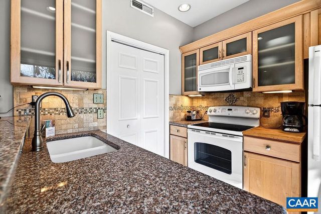 474 THREE RIDGES CONDOS, Wintergreen Resort, VA 22967