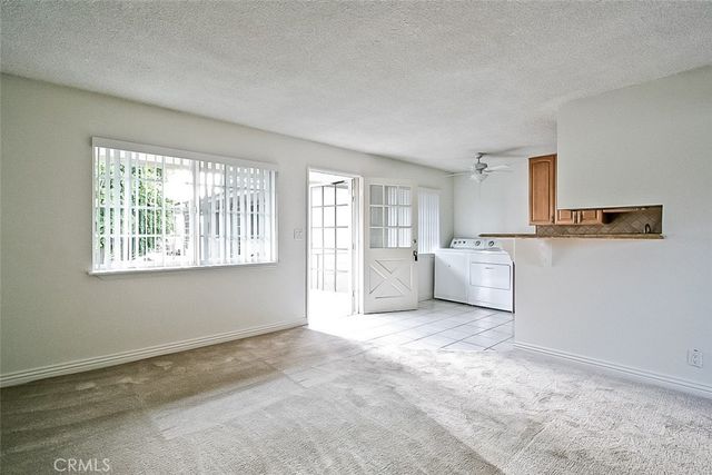 1920 Wallace Avenue, Costa Mesa, CA 92627