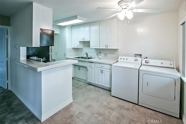 1920 Wallace Avenue, Costa Mesa, CA 92627