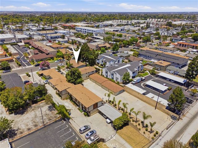 1920 Wallace Avenue, Costa Mesa, CA 92627