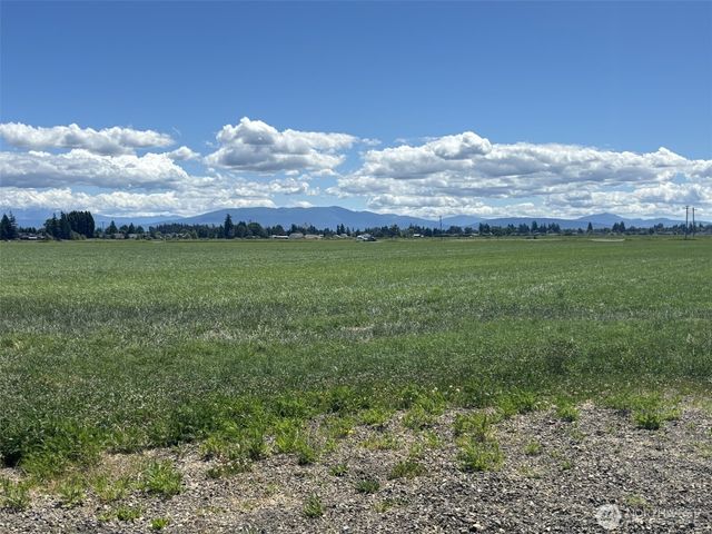 8976 Double Ditch Road, Lynden, WA 98264