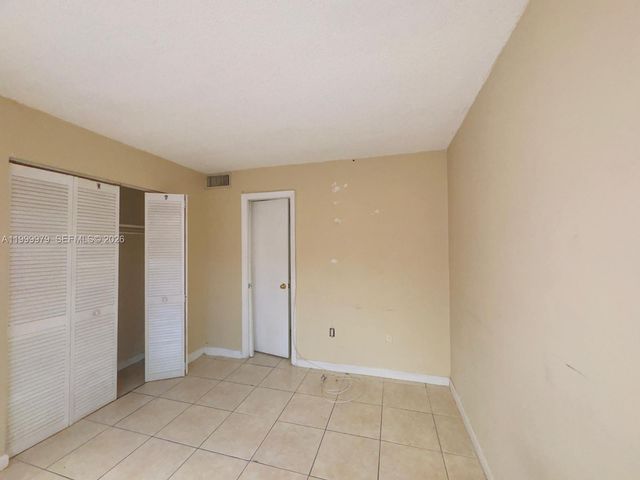 19841 SW 114th Ave 310, Miami, FL 33157