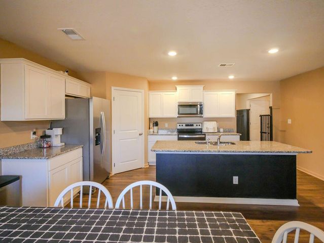 114 Dupitt Circle, Athens, TN 37303