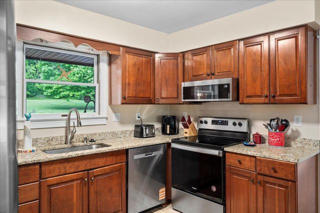 408 Herrington Haven Road, Lancaster, KY 40444