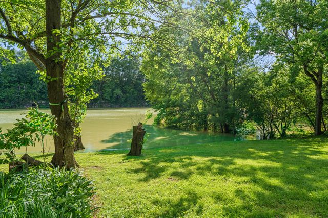 408 Herrington Haven Road, Lancaster, KY 40444