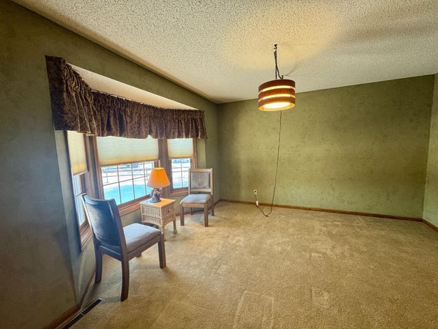 2906 Innsdale Avenue N, Lake Elmo, MN 55042