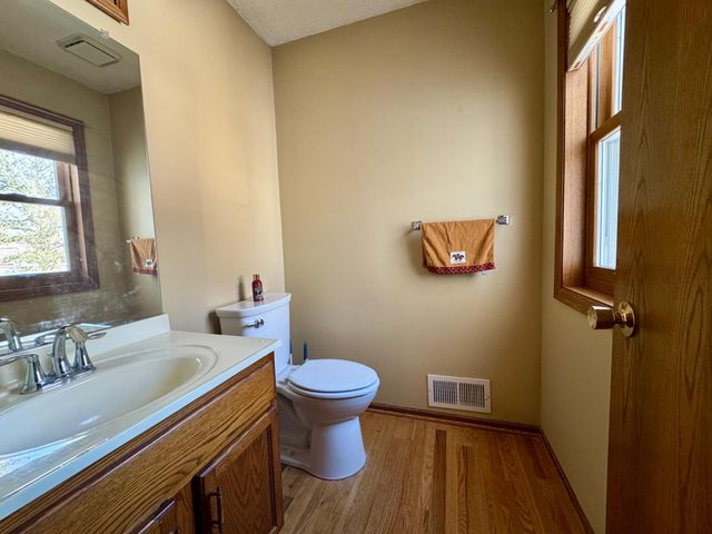 2906 Innsdale Avenue N, Lake Elmo, MN 55042