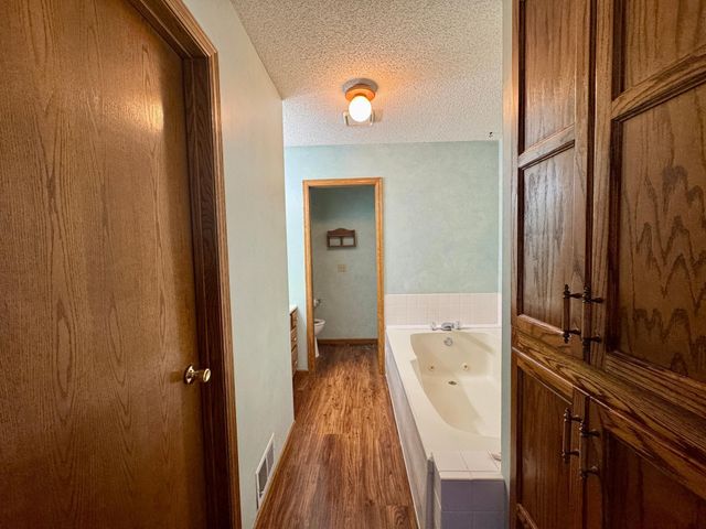 2906 Innsdale Avenue N, Lake Elmo, MN 55042