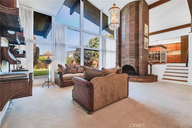 1825 Via Estudillo, Palos Verdes Estates, CA 90274