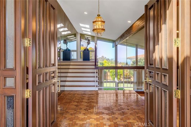 1825 Via Estudillo, Palos Verdes Estates, CA 90274