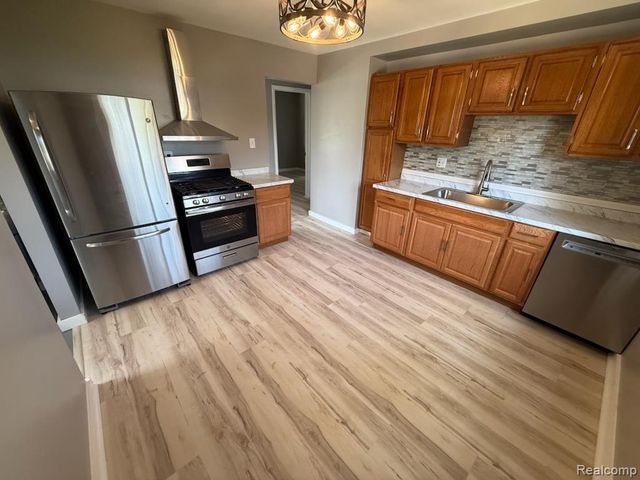 34856 Fairchild Street, Westland, MI 48186