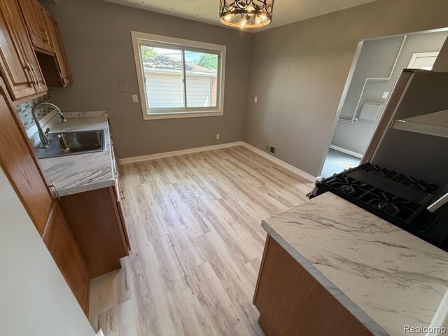 34856 Fairchild Street, Westland, MI 48186