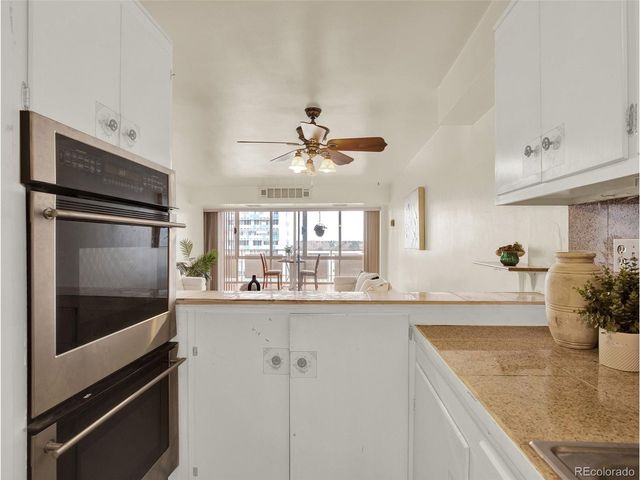 1121 Albion St 910, Denver, CO 80220