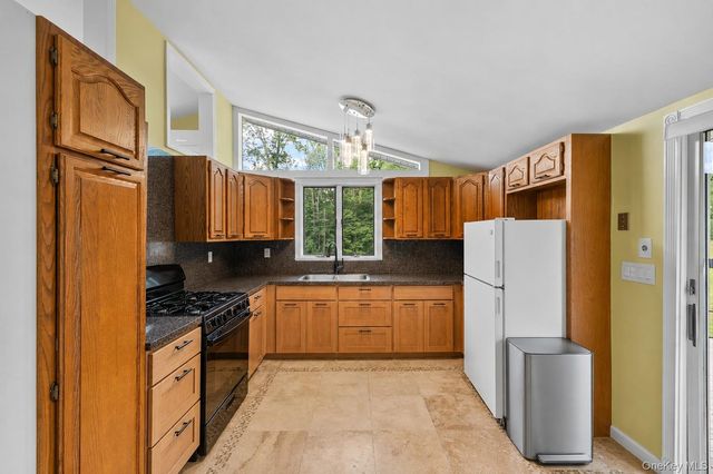 14 Cannon Boulevard, Mountain Dale, NY 12763