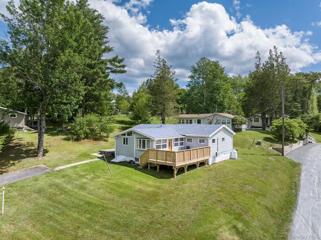 14 Cannon Boulevard, Mountain Dale, NY 12763