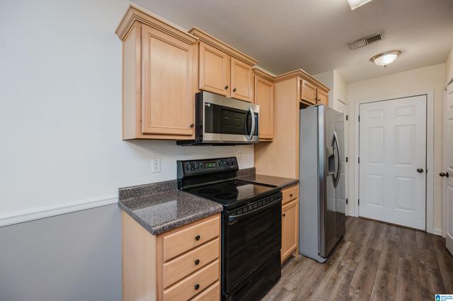 633 MERIWEATHER DRIVE, Calera, AL 35040