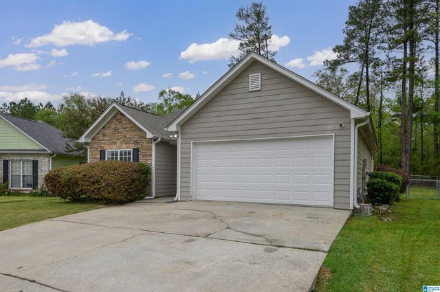 633 MERIWEATHER DRIVE, Calera, AL 35040