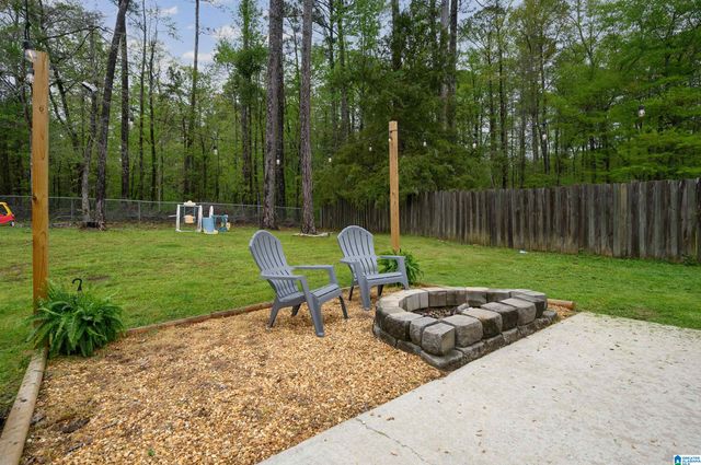 633 MERIWEATHER DRIVE, Calera, AL 35040