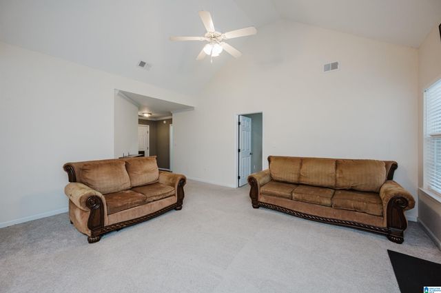 633 MERIWEATHER DRIVE, Calera, AL 35040