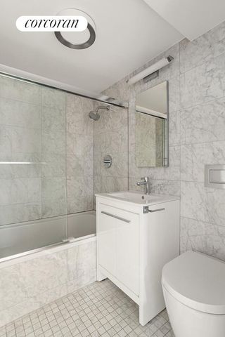 306 E 82nd St Apt 1A, New York City, NY 10028