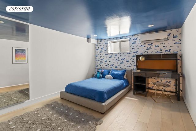 306 E 82nd St Apt 1A, New York City, NY 10028