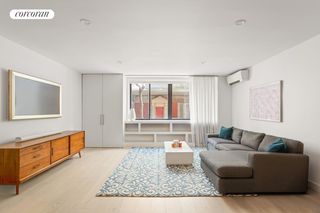 306 E 82nd St Apt 1A, New York City, NY 10028